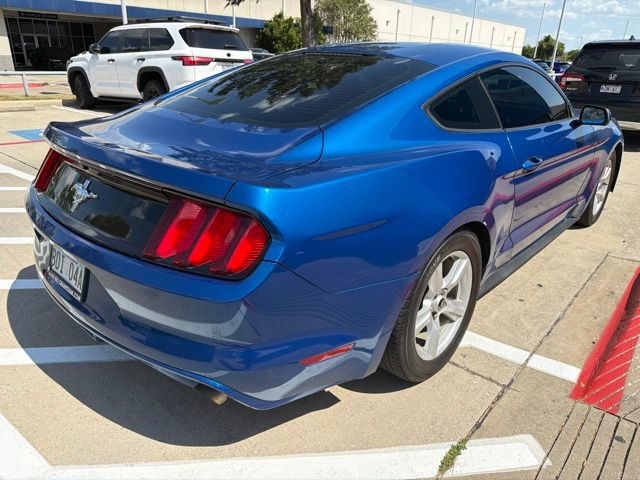 Used 2017 Ford Mustang Coupe RWD image 5