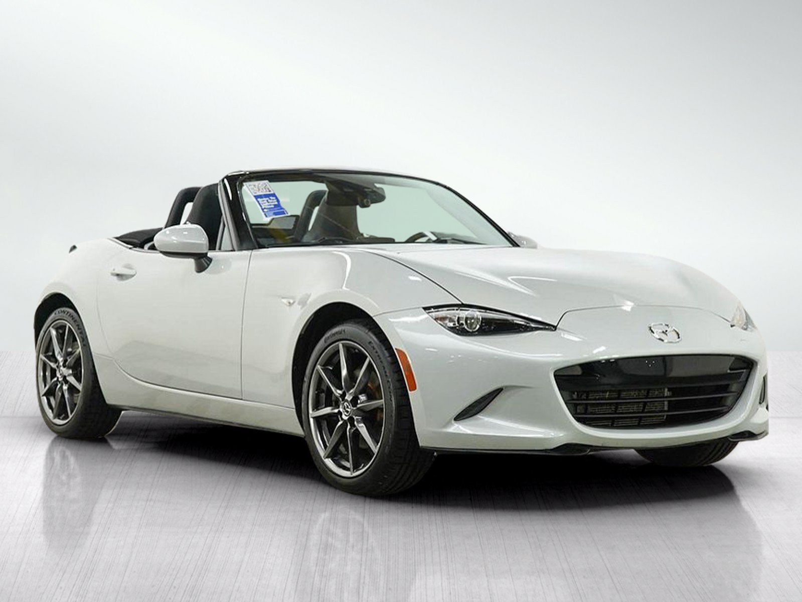 Used 2016 MAZDA MX-5 Miata Grand Touring RWD image 8