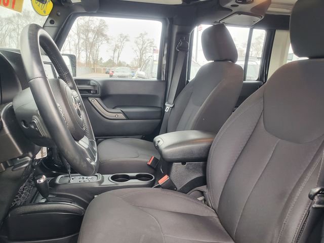 Used 2015 Jeep Wrangler Unlimited Sport w/ Connectivity Group image 13