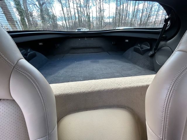 Used 2006 Chevrolet Corvette Base w/ Preferred Equipment Group image 25