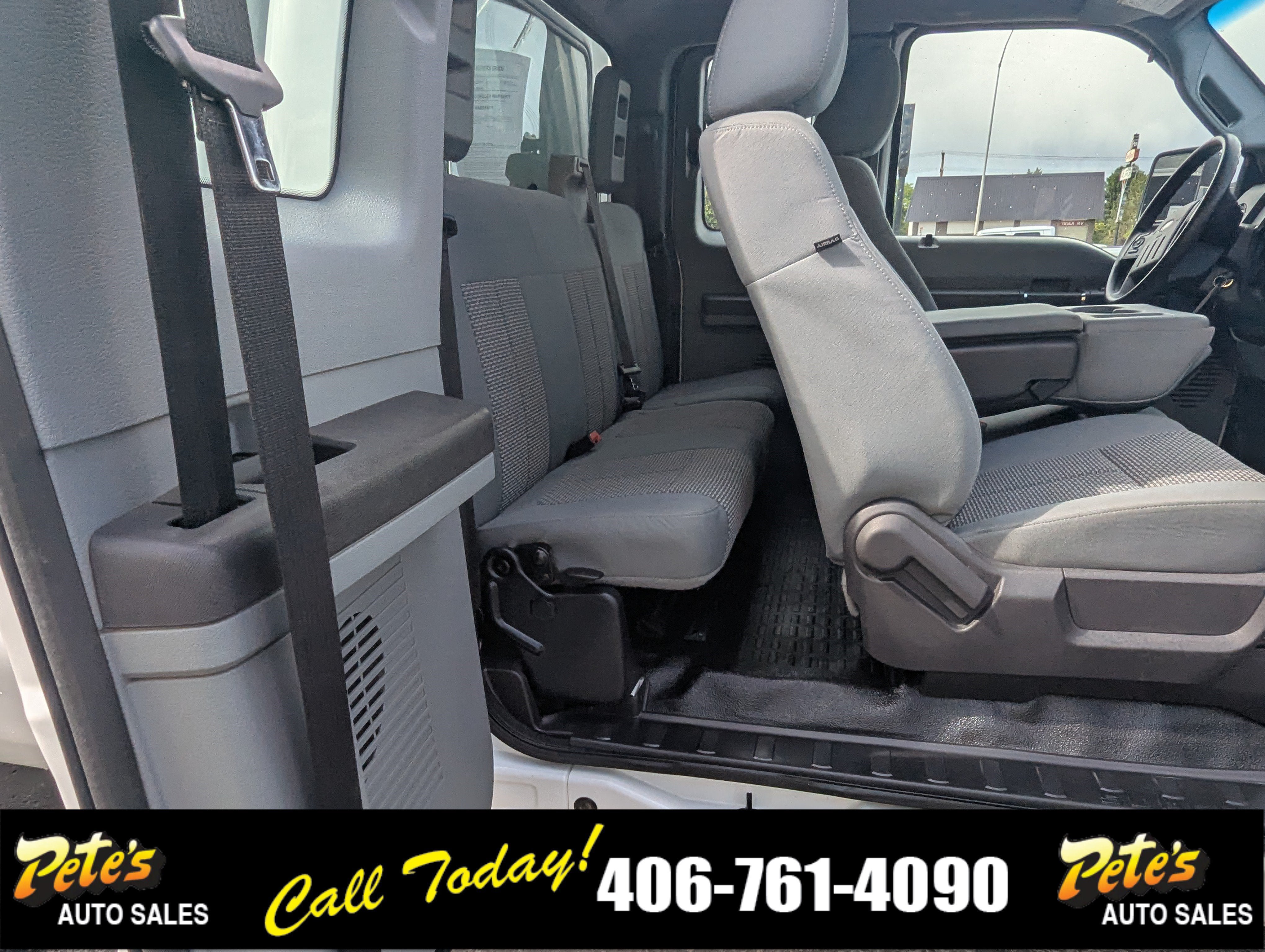 Used 2015 Ford F250 XL w/ Power Equipment Group AWD/4WD image 16