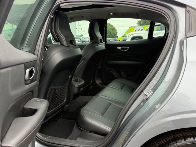 Used 2020 Volvo S60 T5 Momentum w/ Protection Package Premier FWD image 10