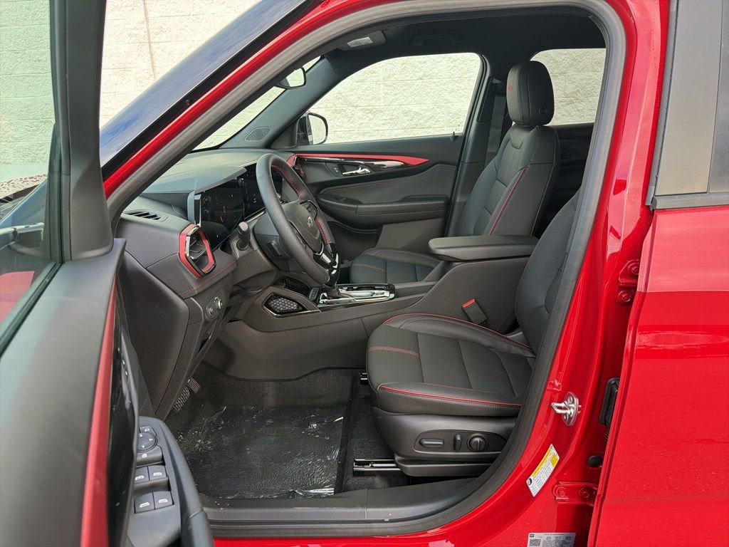New 2026 Chevrolet TrailBlazer RS w/ Convenience Package image 3