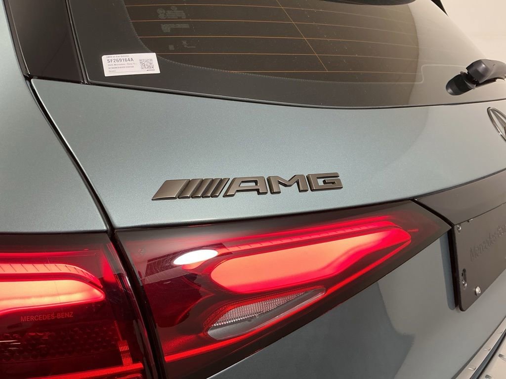 Used 2025 Mercedes-Benz GLC 43 AMG 4MATIC image 28