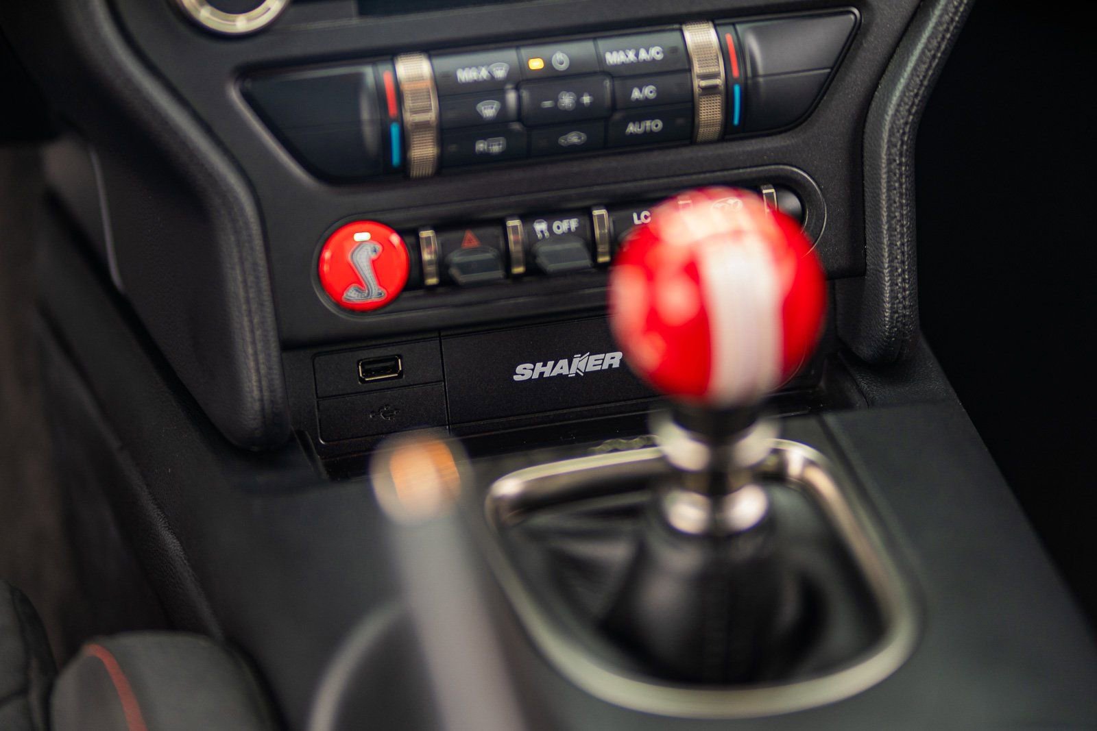 Used 2017 Ford Mustang Shelby GT350R w/ GT350R Equipment Group 920A image 26