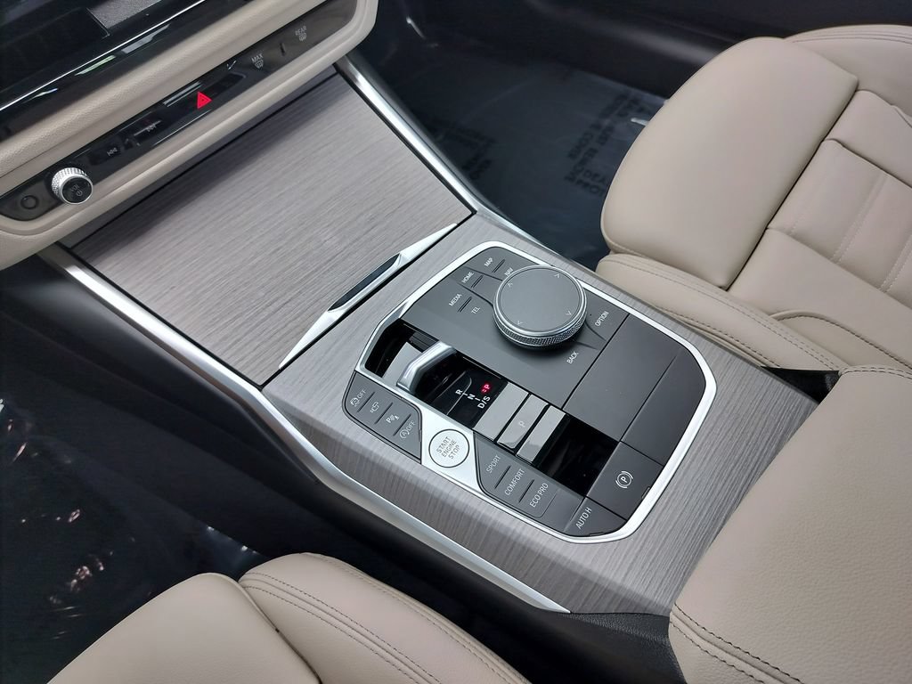 New 2026 BMW 330i Sedan w/ Premium Package RWD image 19