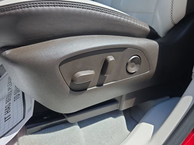 Used 2024 GMC Acadia Denali w/ LPO, Floor Liner Package AWD/4WD image 12