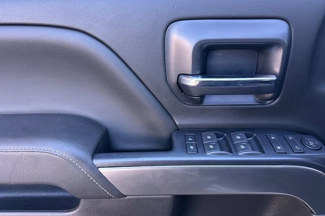 Used 2018 Chevrolet Silverado 1500 LT w/ All Star Edition image 14