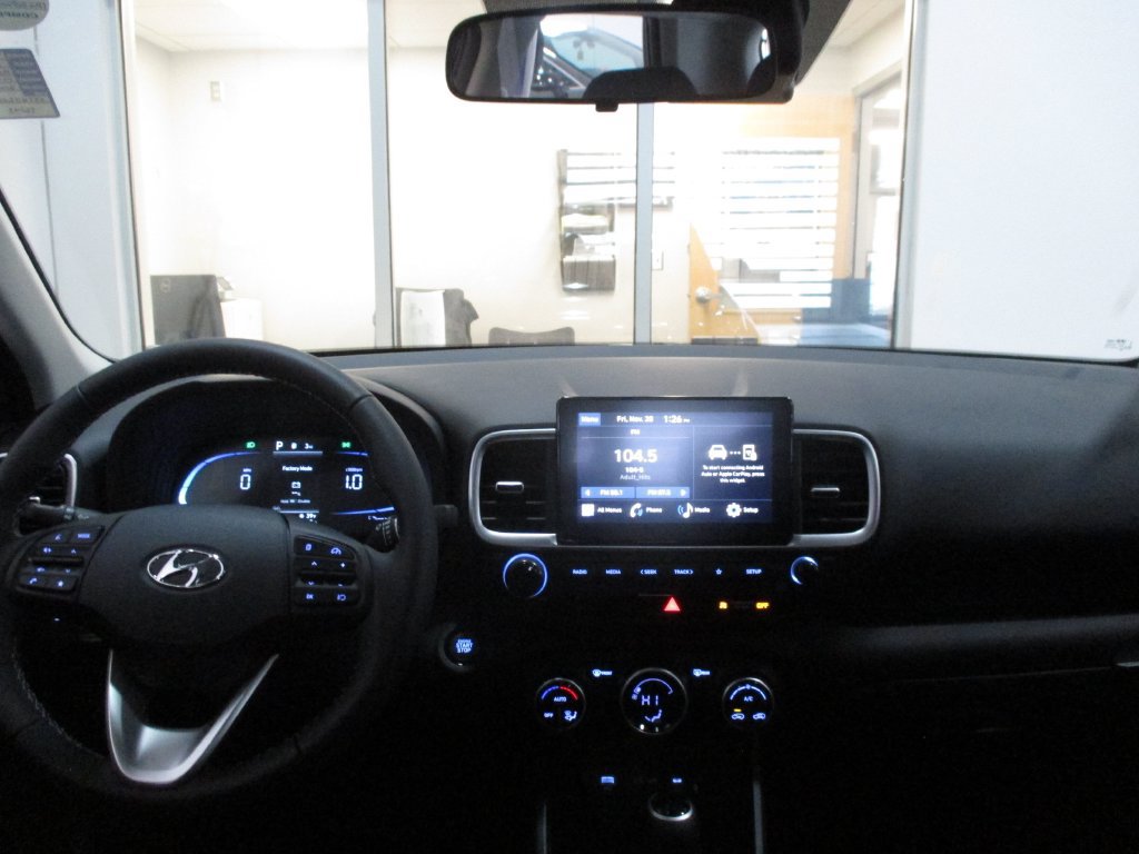 New 2026 Hyundai Venue SEL FWD image 5