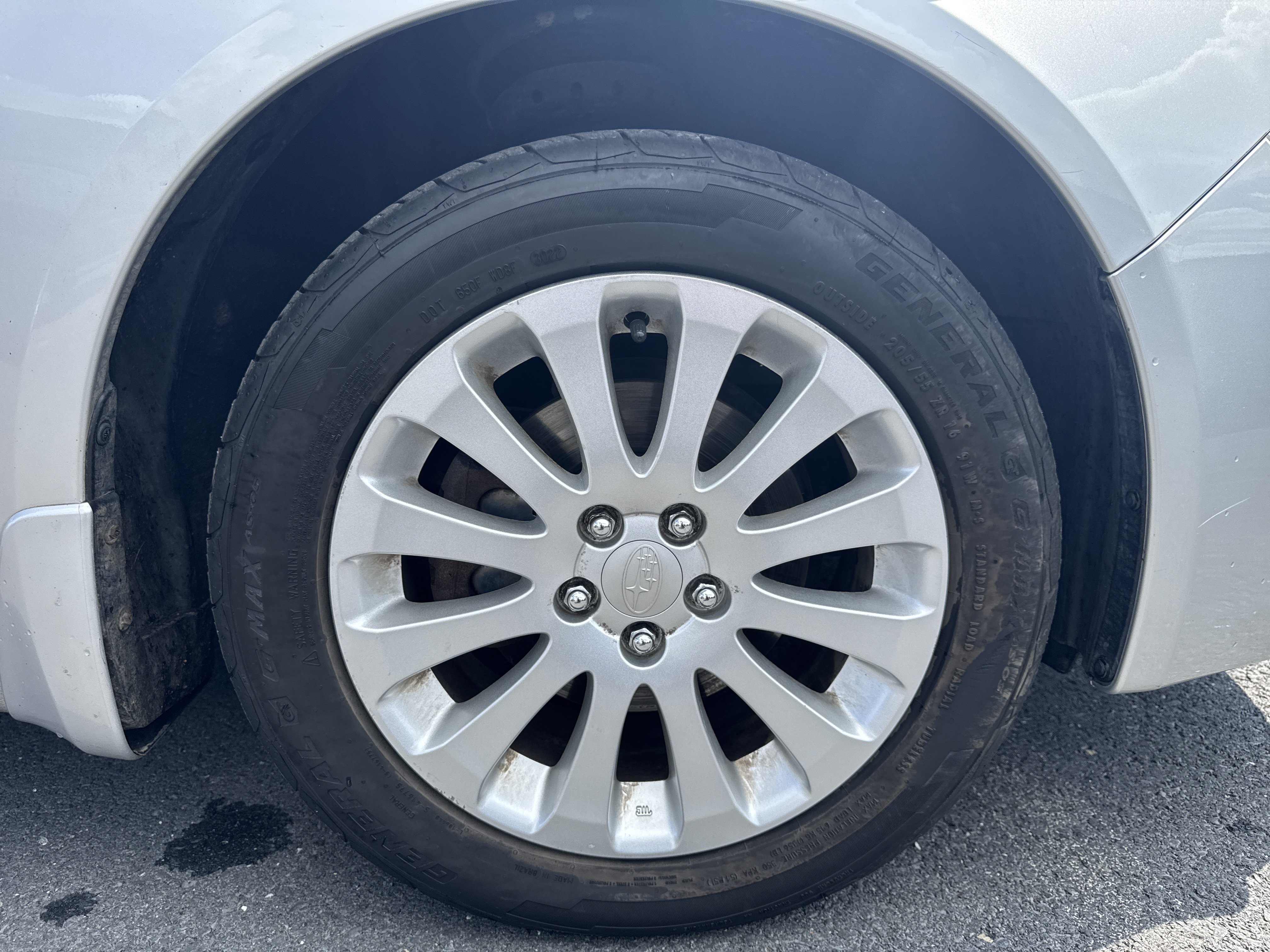 Used 2008 Subaru Impreza 2.5i AWD/4WD image 28