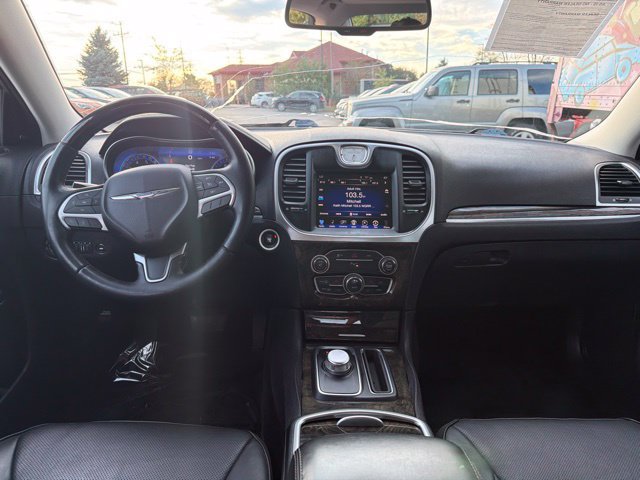 Used 2015 Chrysler 300 C w/ Light Group RWD image 7