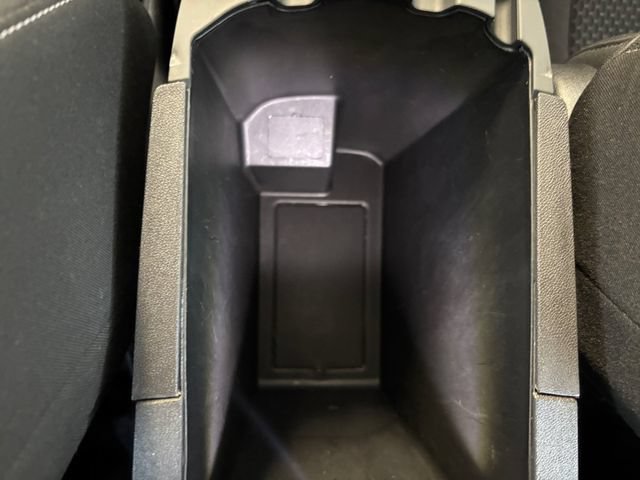 Used 2024 GMC Terrain SLE FWD image 33