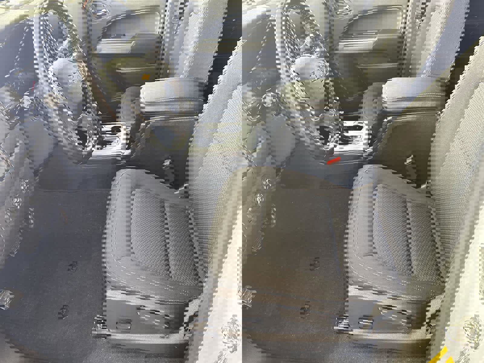 Used 2022 Chevrolet Colorado LT w/ LT Convenience Package image 12