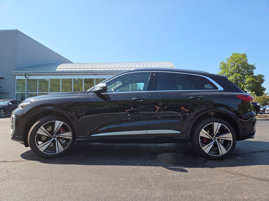 New 2026 Audi SQ5 Prestige AWD/4WD image 6