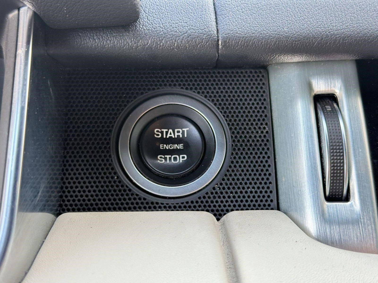 Used 2016 Land Rover Range Rover Supercharged image 24