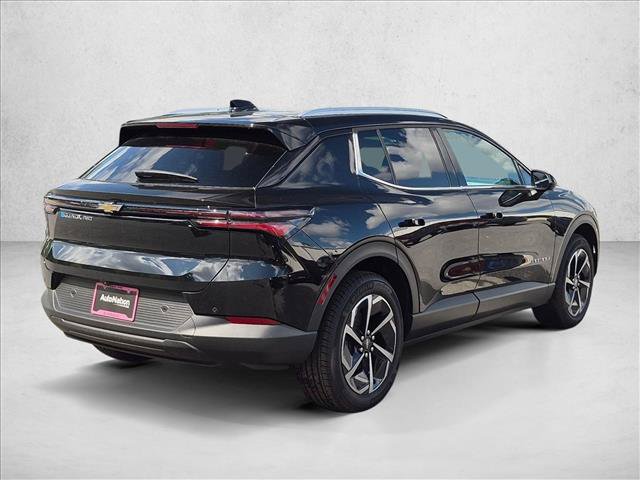 New 2026 Chevrolet Equinox EV LT AWD/4WD image 2