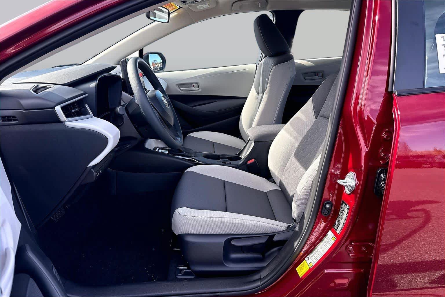 New 2027 Toyota Corolla LE w/ LE Premium Package FWD image 9