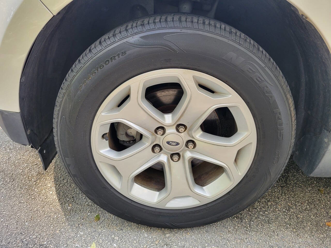 Used 2013 Ford Edge SEL image 19