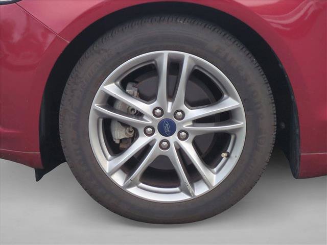 Used 2015 Ford Fusion SE w/ Equipment Group 501A FWD image 9
