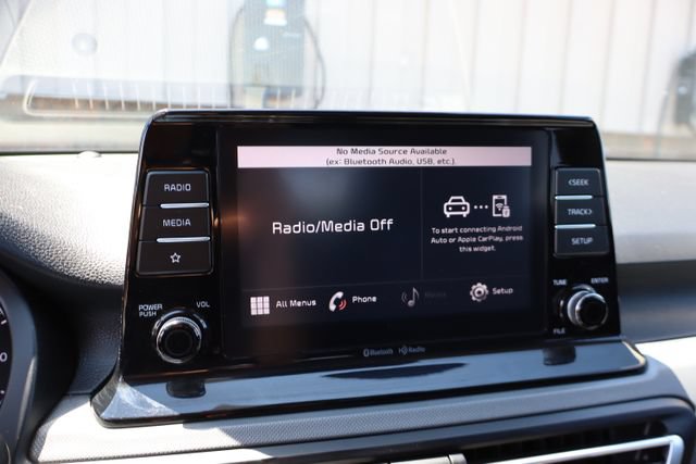Used 2023 Kia Seltos LX AWD/4WD image 16