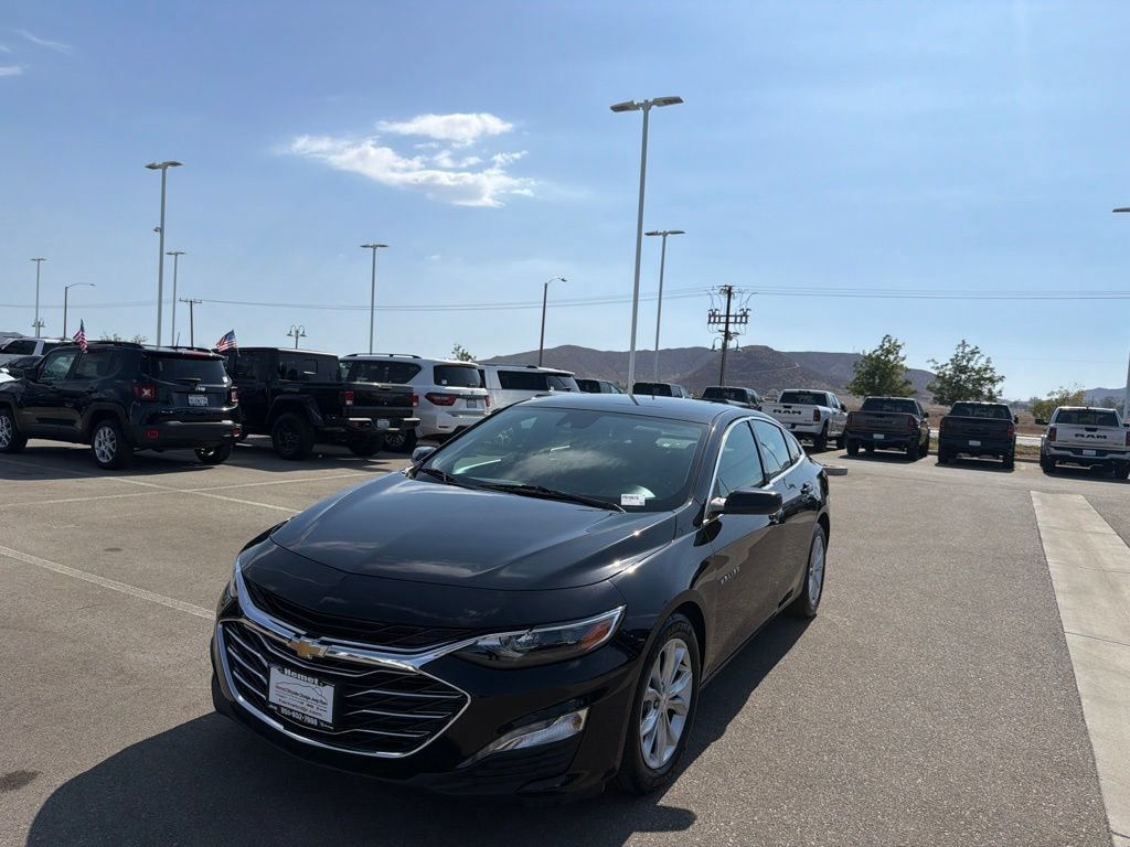 Used 2023 Chevrolet Malibu LT FWD image 4