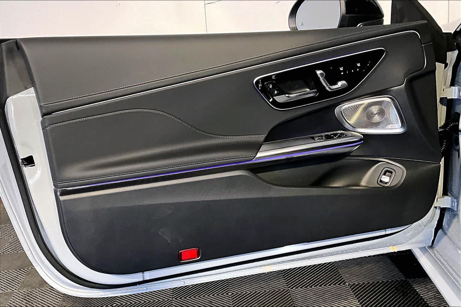 New 2026 Mercedes-Benz CLE 300 4MATIC Coupe image 11