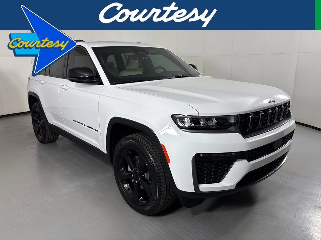 New 2026 Jeep Grand Cherokee Limited w/ Limited Altitude Package AWD/4WD image 1