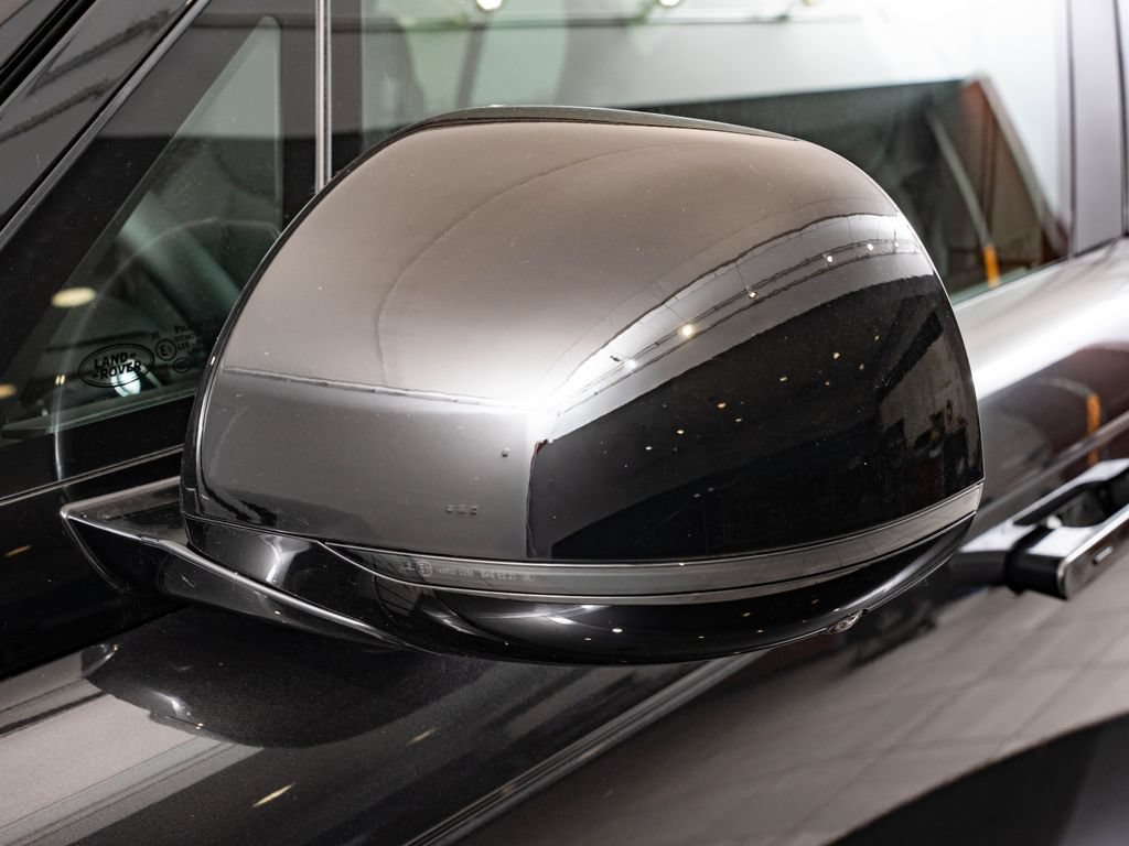 New 2026 Land Rover Range Rover SE AWD/4WD image 16