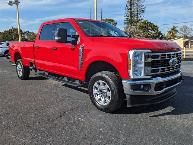 Used 2024 Ford F250 XLT image 3