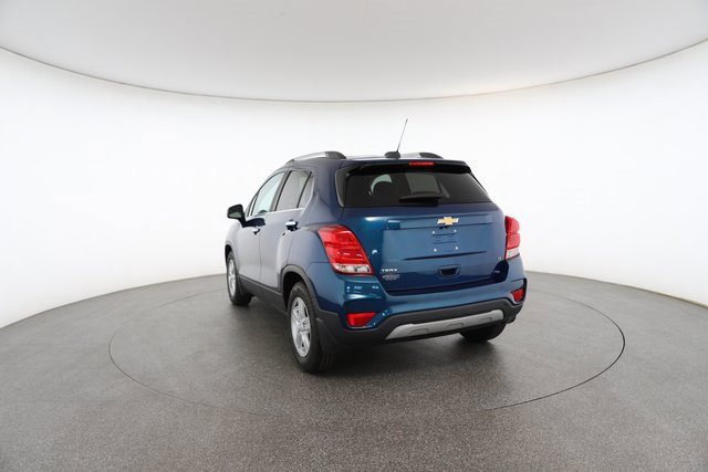 Used 2019 Chevrolet Trax LT w/ LT Convenience Package image 12