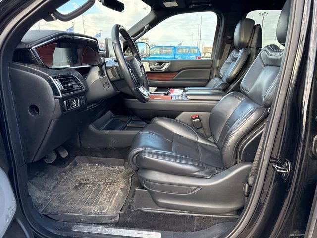 Used 2023 Lincoln Navigator L Reserve video 2