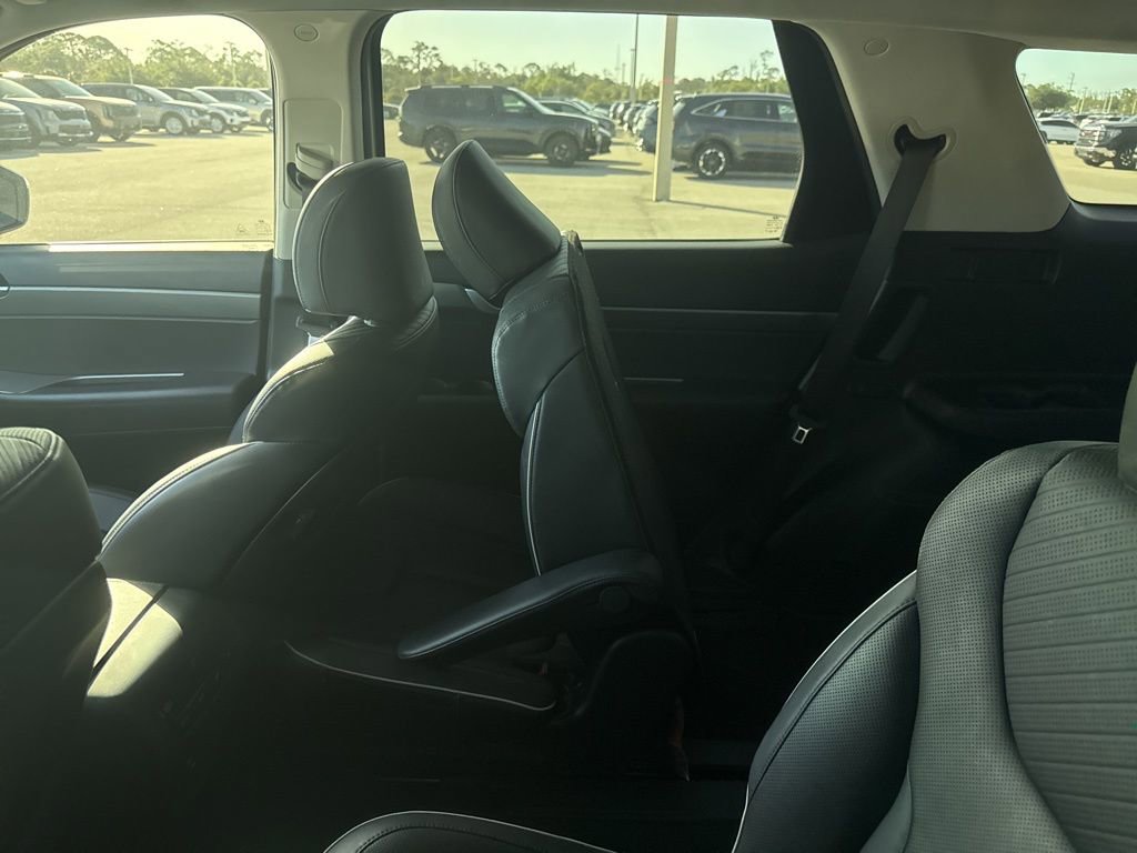 Used 2024 Hyundai Palisade SEL image 12