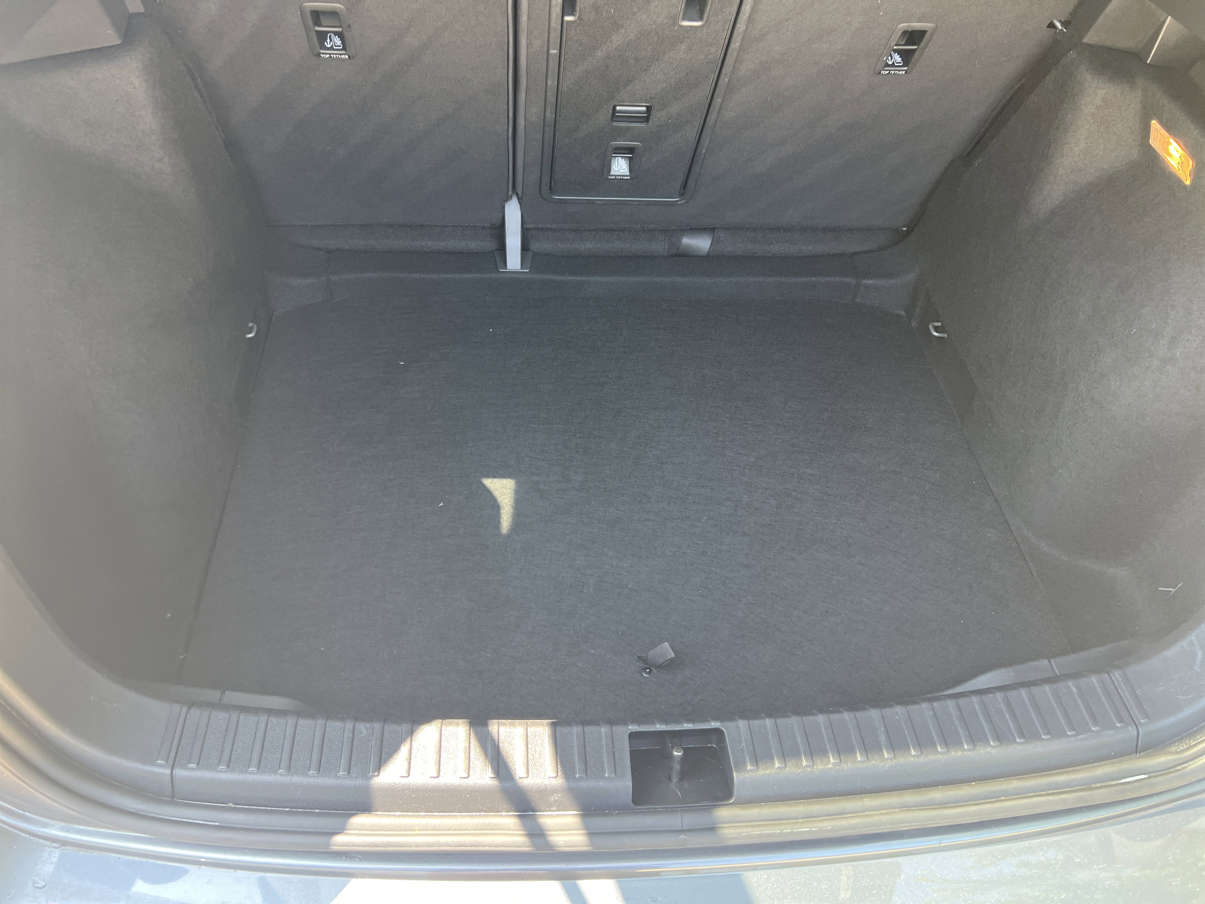 Certified 2023 Volkswagen Taos SE FWD image 30