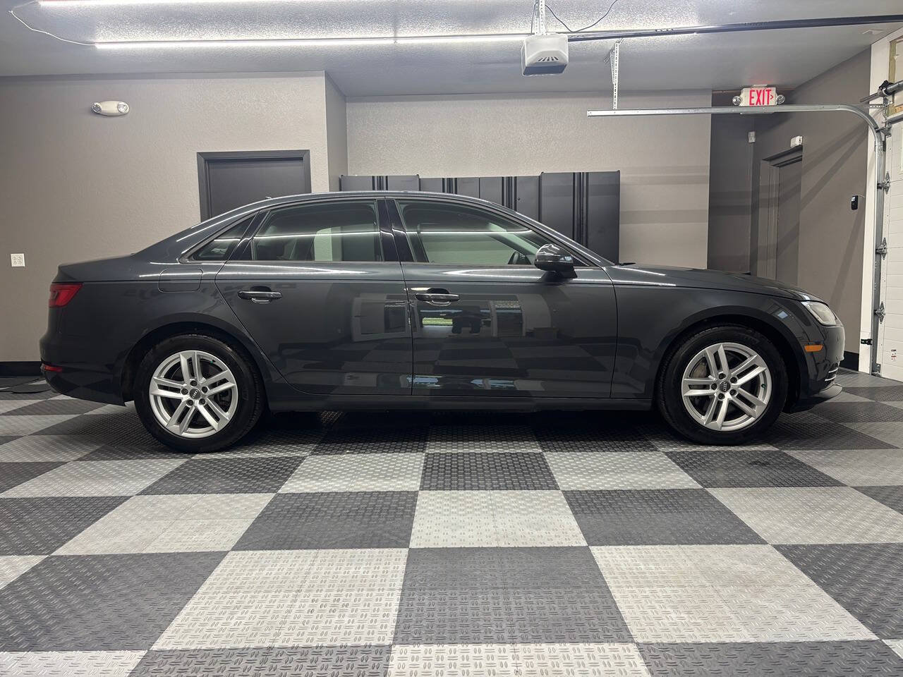 Used 2017 Audi A4 2.0T Premium AWD/4WD image 6