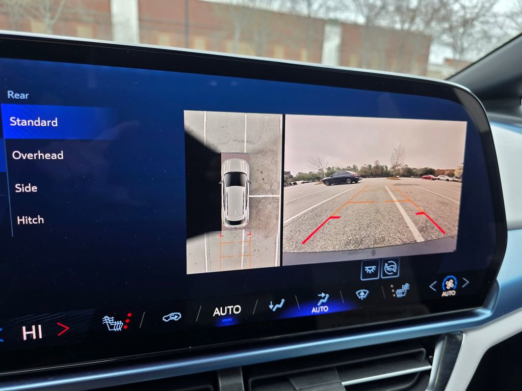 Certified 2025 Chevrolet Equinox EV LT image 19