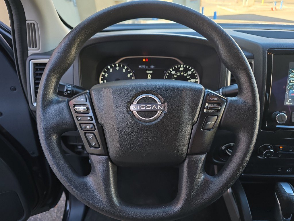 Used 2022 Nissan Frontier SV image 13