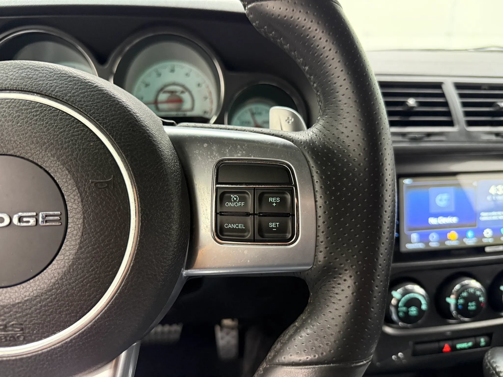 Used 2014 Dodge Challenger SRT8 Core RWD image 30