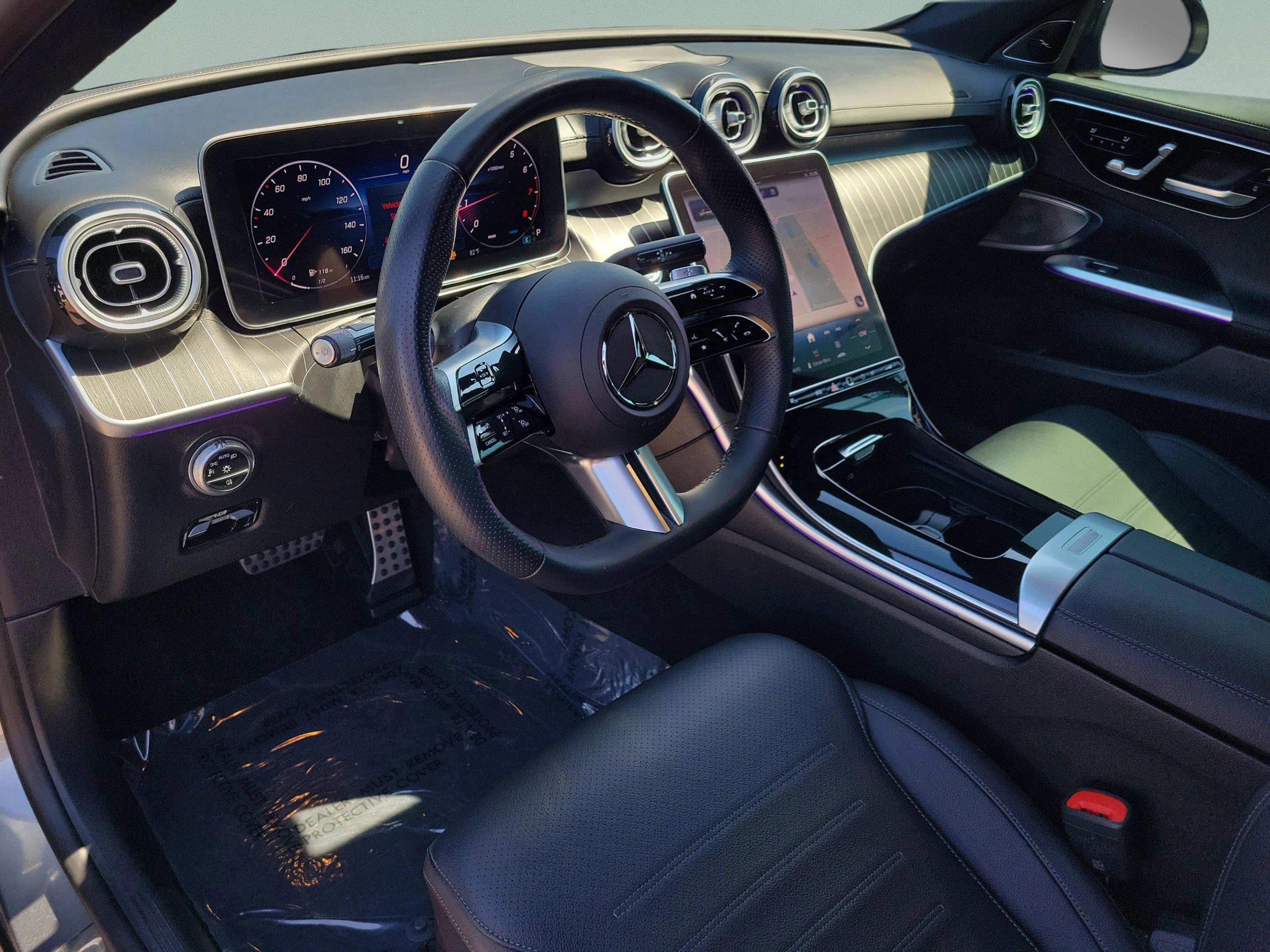 Used 2025 Mercedes-Benz C 300 Sedan image 19