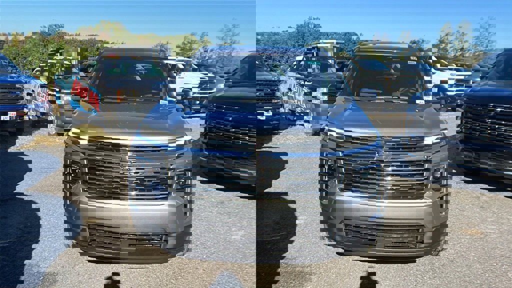 New 2026 Chevrolet Traverse LT w/ Driver Confidence Package image 2