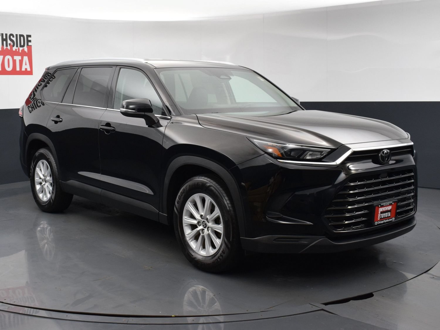 Used 2025 Toyota Grand Highlander AWD image 6