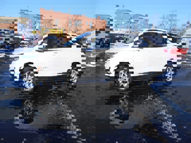 Used 2023 Chevrolet Equinox LT