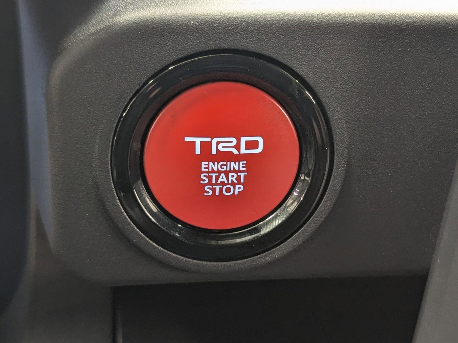 New 2025 Toyota Tacoma SR image 29