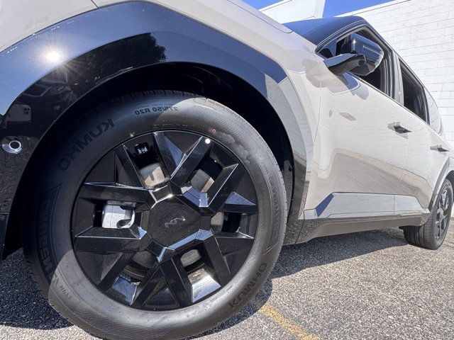 New 2026 Kia EV9 Land image 8