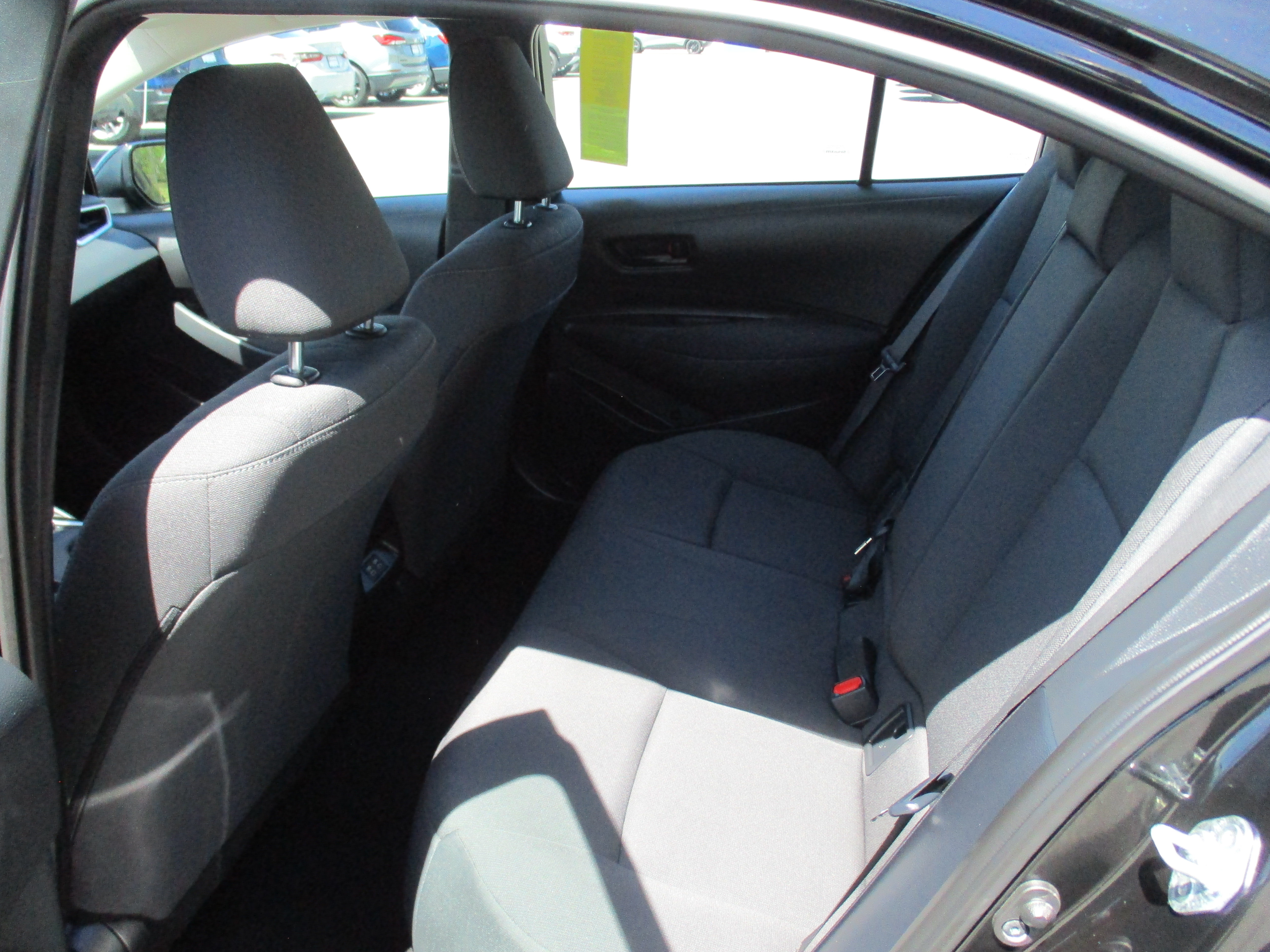 Used 2023 Toyota Corolla LE w/ Carpet Mat Package (TMS) FWD image 12