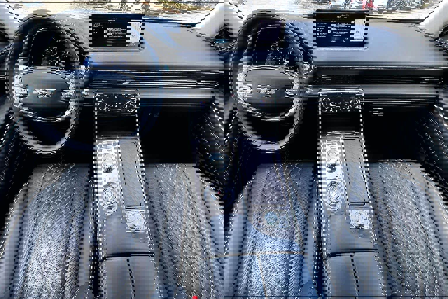 Used 2024 Genesis GV80 3.5T image 16