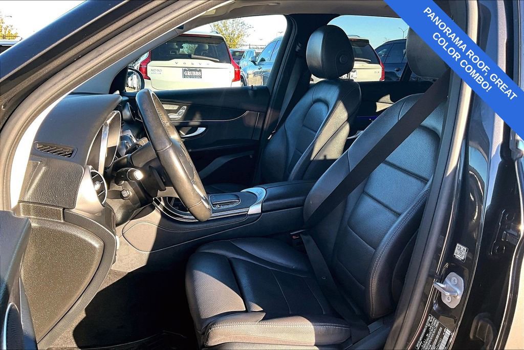 Used 2020 Mercedes-Benz GLC 300 4MATIC image 33