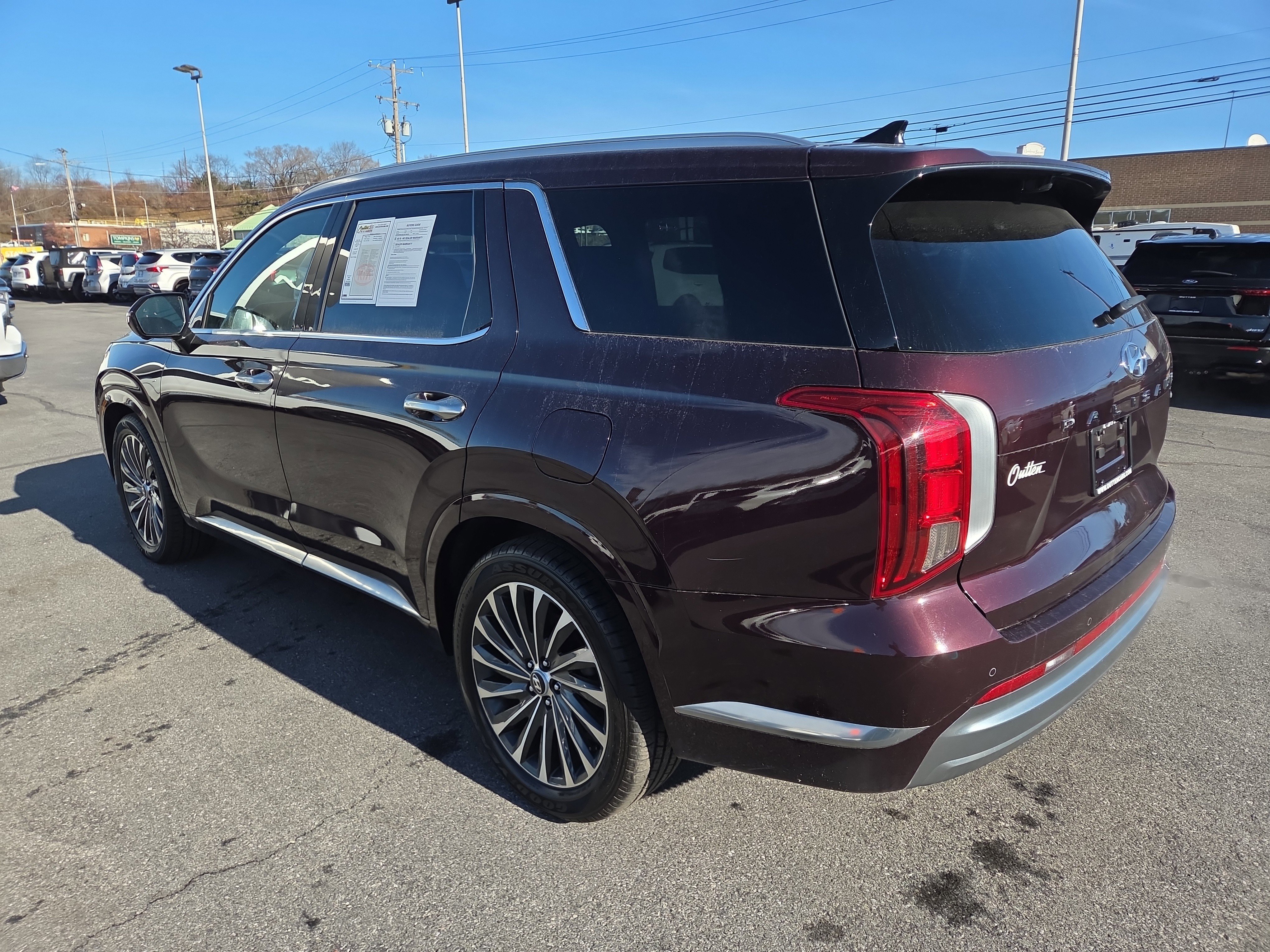 Used 2024 Hyundai Palisade Calligraphy image 5