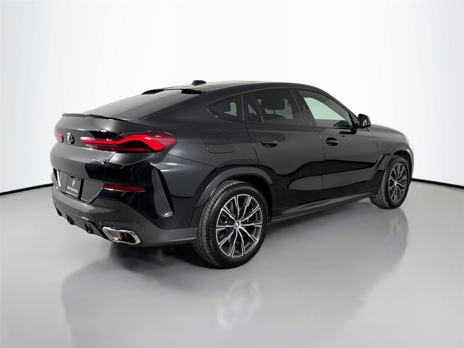 Certified 2026 BMW X6 xDrive40i AWD/4WD image 5