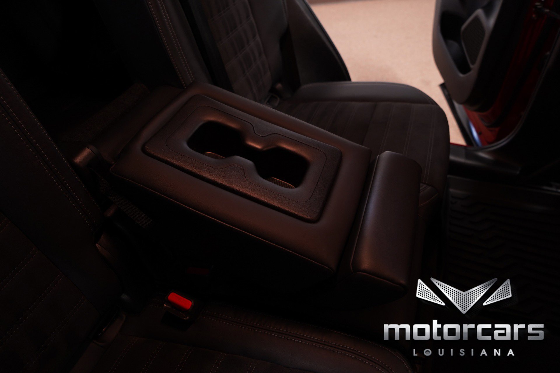Used 2023 Mitsubishi Outlander SE image 38
