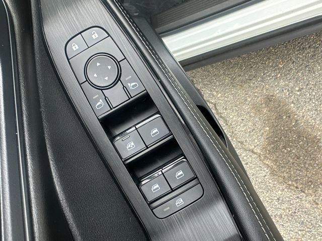 Used 2023 Nissan Rogue SV w/ SV Premium B Package image 28